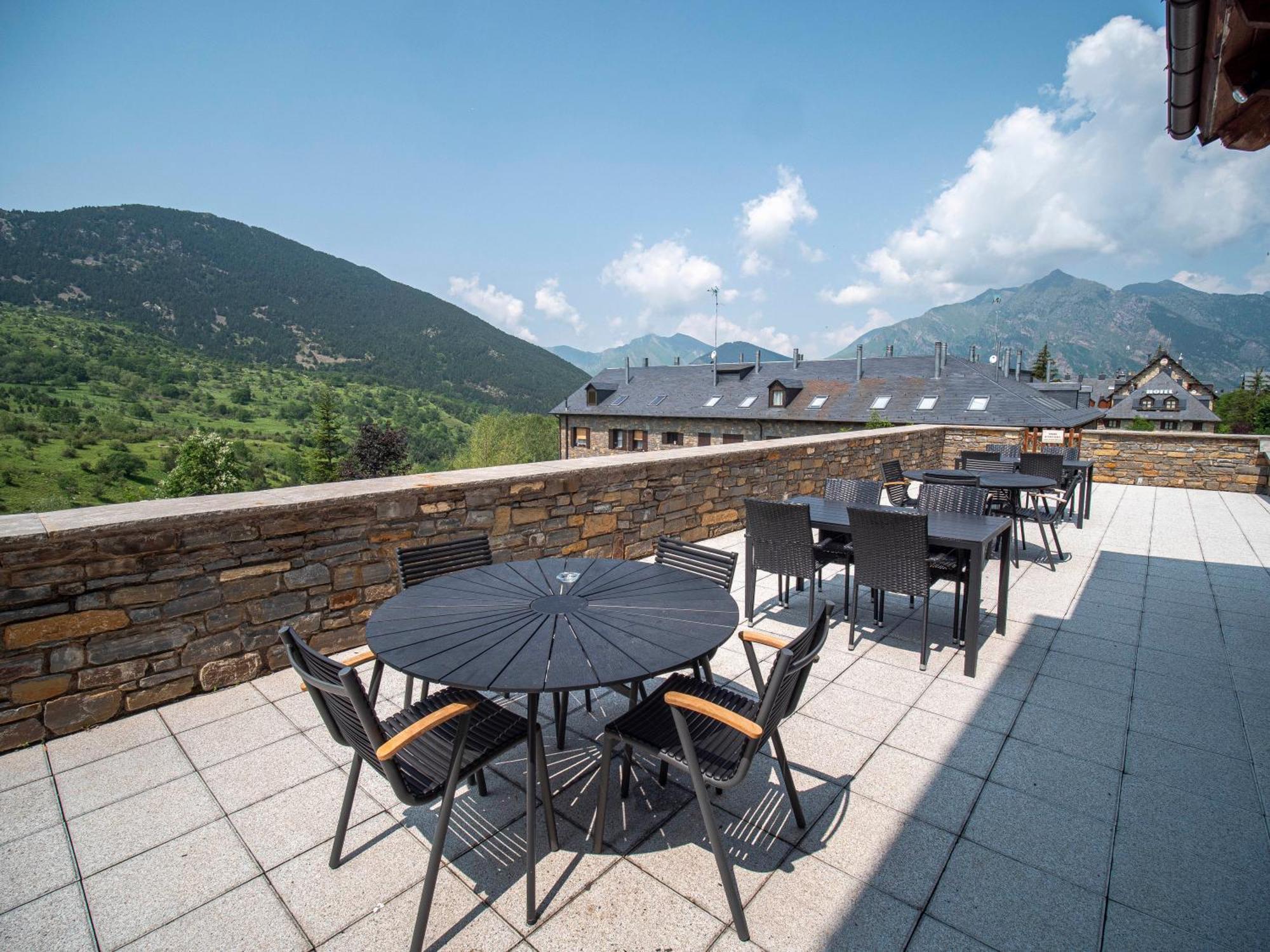 Aparthotel Siente Boi & Spa Pla de l'Ermita Eksteriør billede